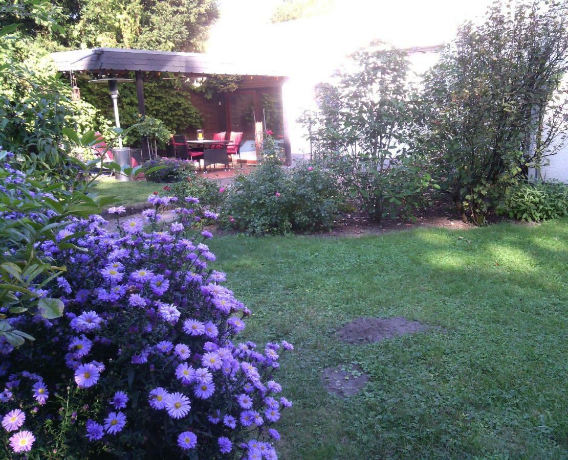 Auszeit Naehe Airport Apartment Rösrath Екстериор снимка